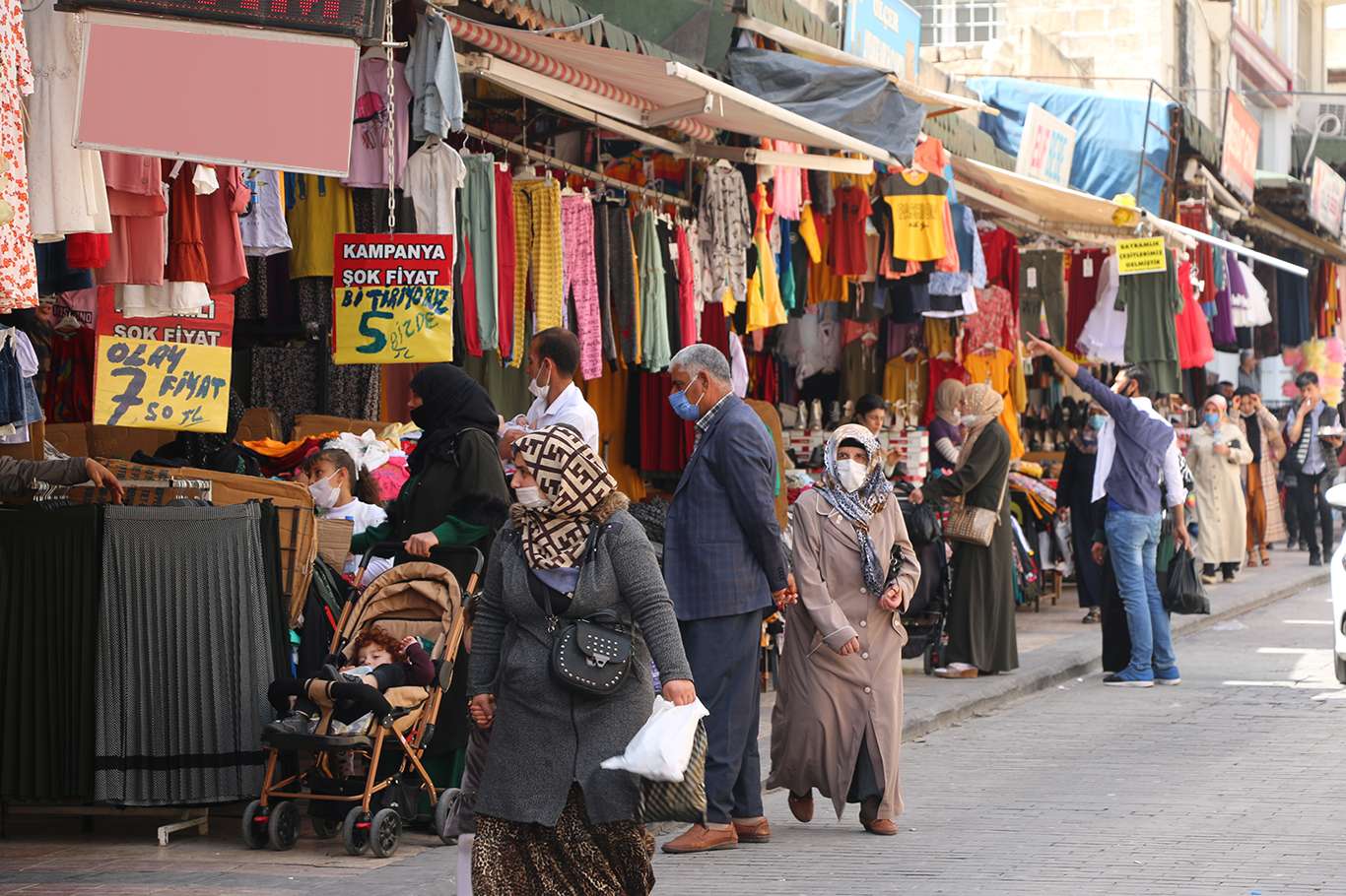 Esnaf Ramazan ayında uygulanacak kısıtlamalardan endişeli Esnaf Ramazan ayında uygulanacak kısıtlamalardan endişeli